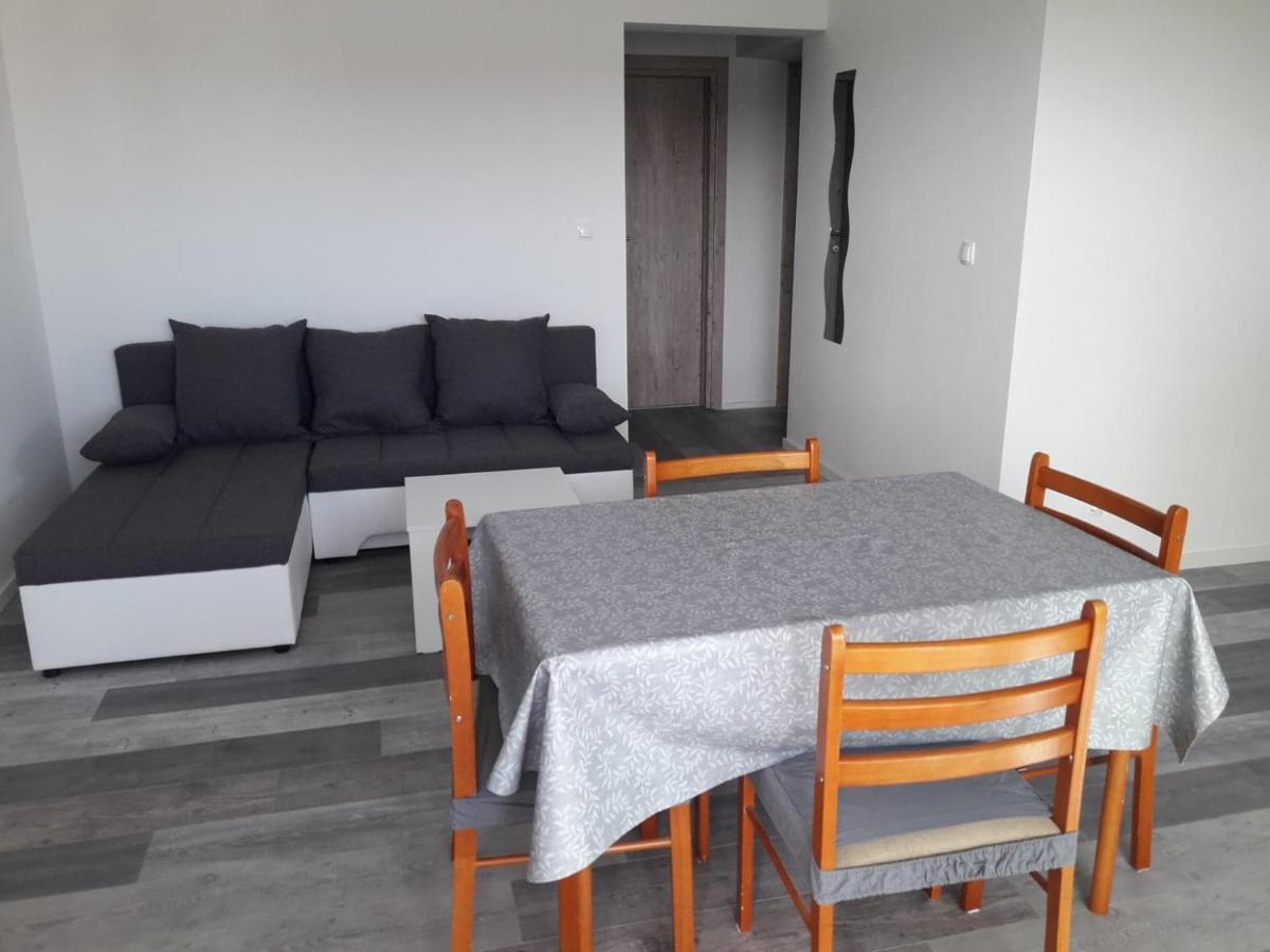 Apartman Sandra Vodice Buitenkant foto